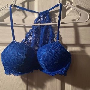 Victoria’s Secret pink bra